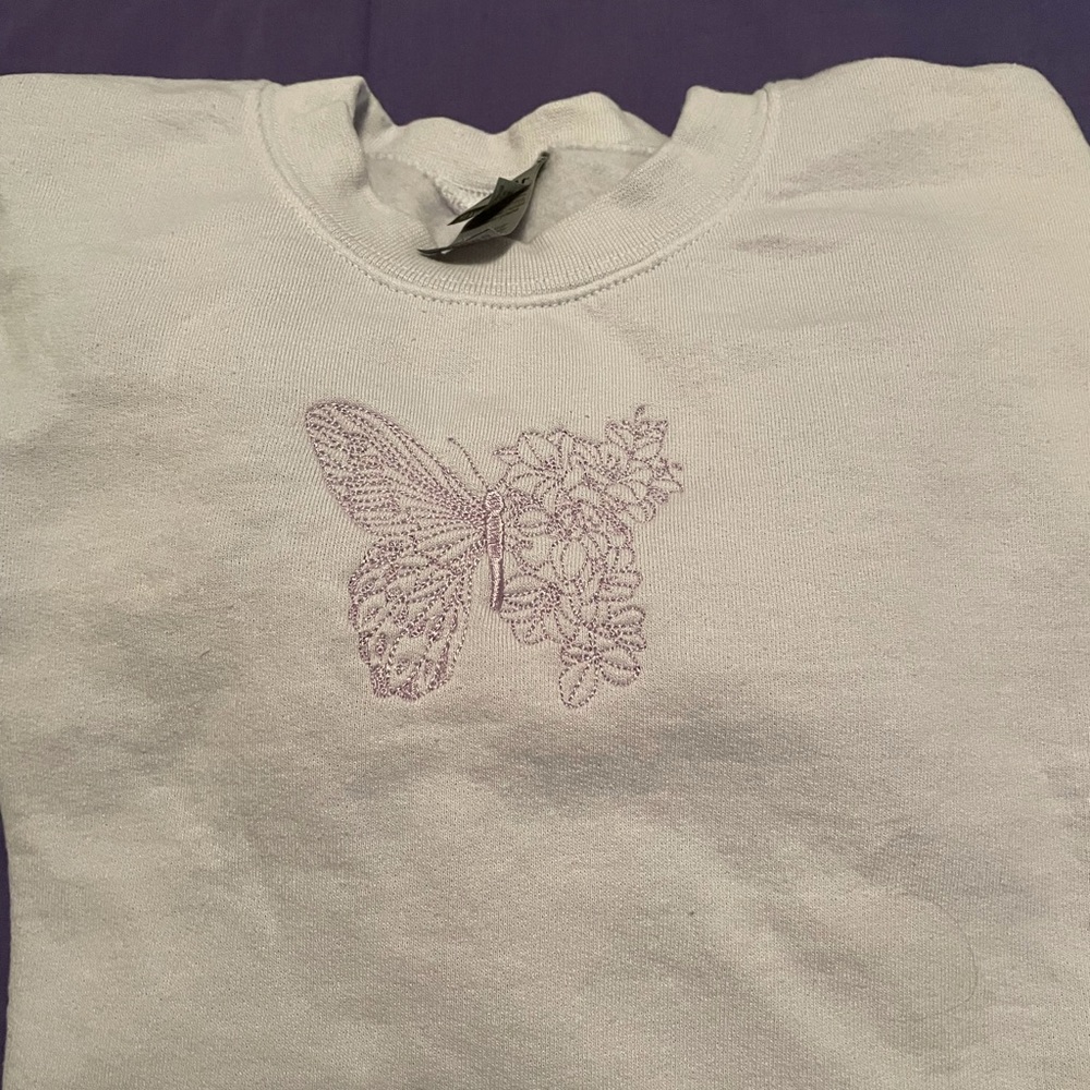 embroidered crewneck
